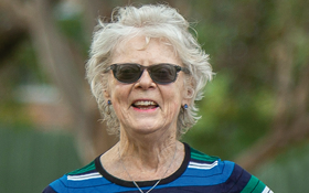 Image of Kaye Speed receives the Everyday Independence Lifetime Achievement Award.