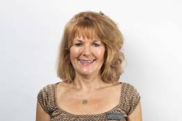 Image of Amanda Webb